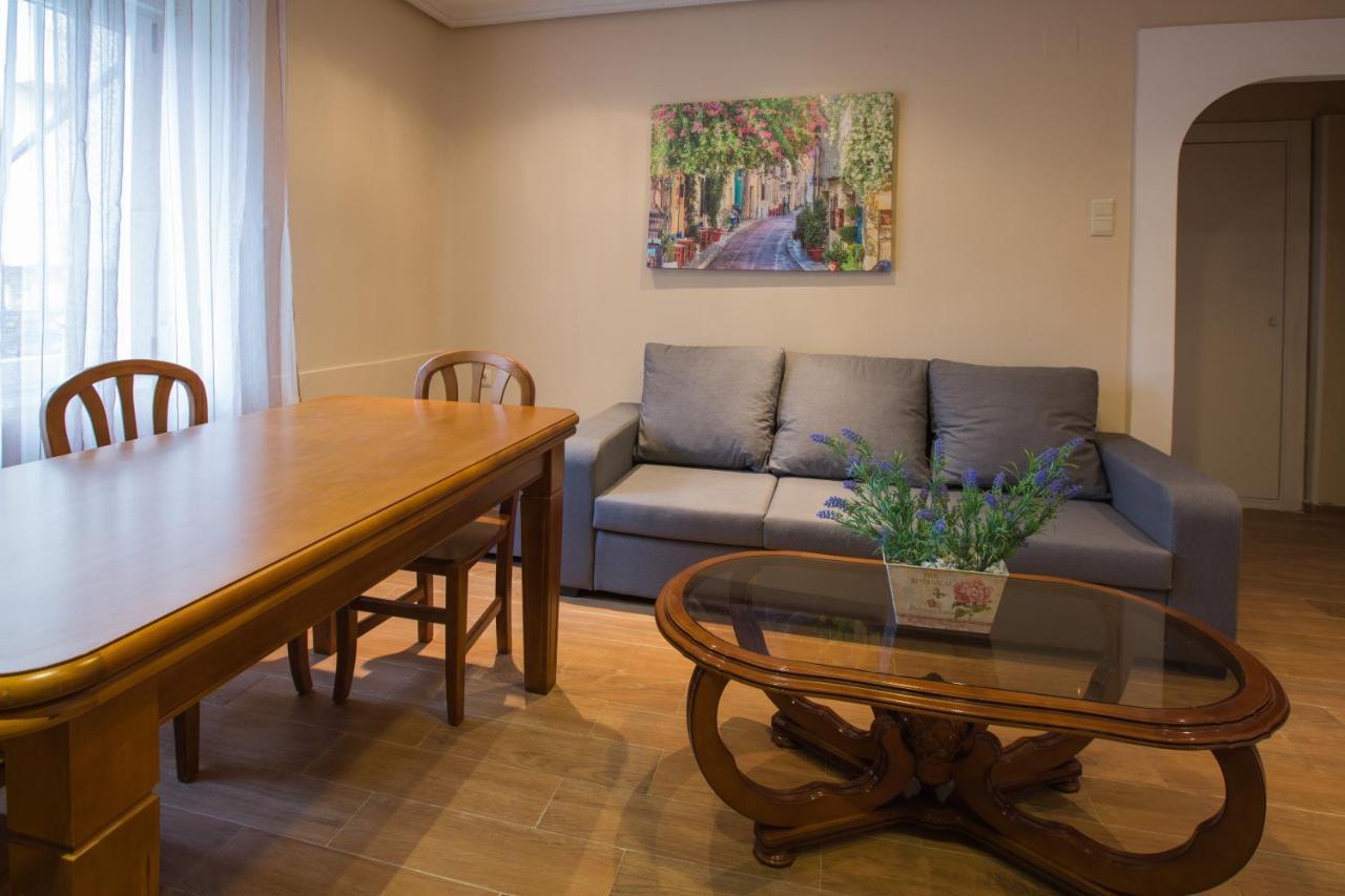Apartamentos Turisticos Avila Villa Carmen III Dış mekan fotoğraf